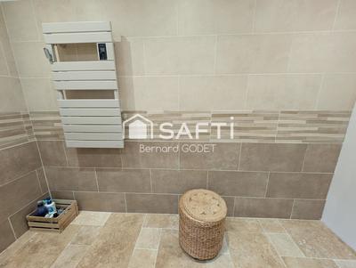 Maison - 85 m² - 3 pièces