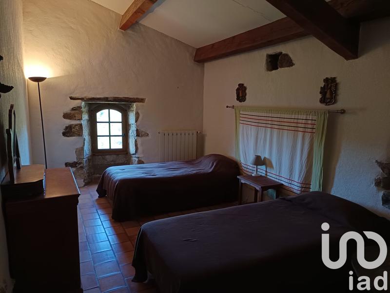 Maison - 230 m² - 9 pièces