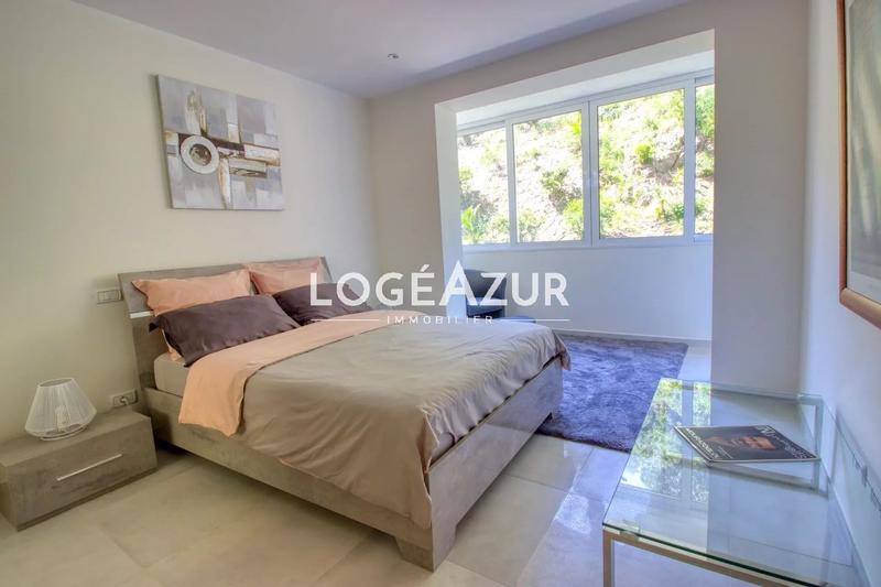 Appartement - 115 m² - 4 pièces