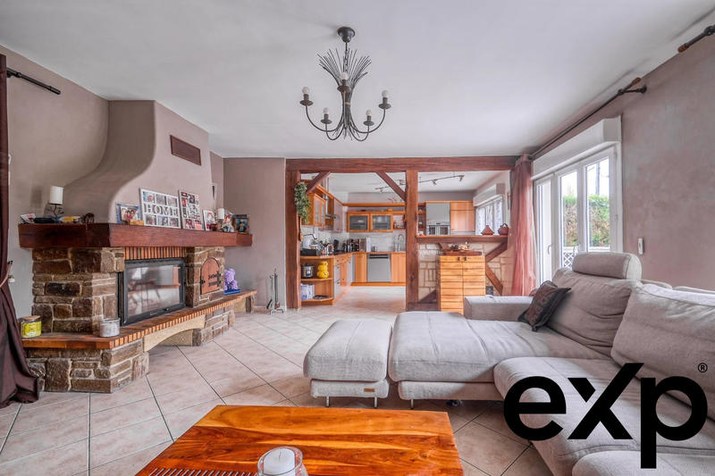 Maison - 148 m² - 7 pièces