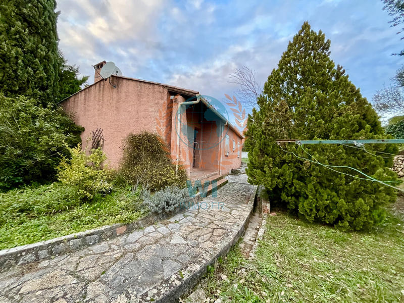 Maison - 88 m² - 4 pièces