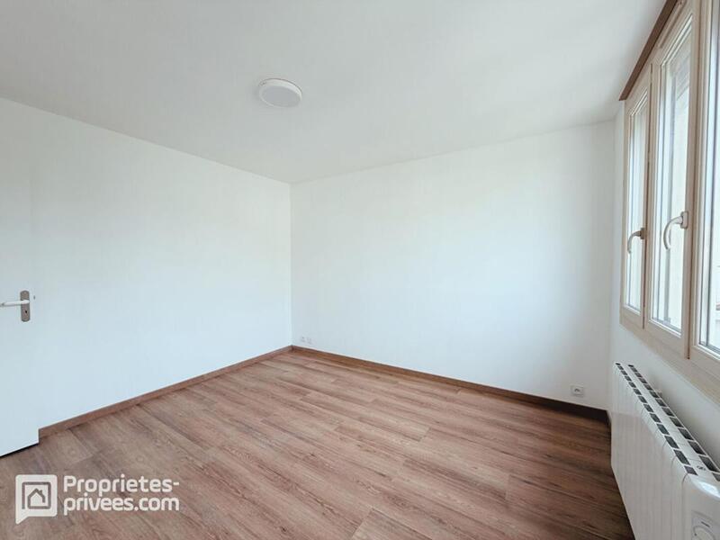 Maison - 99 m² - 5 pièces