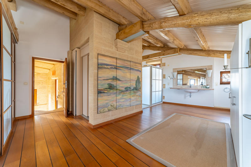 Maison - 215 m² - 8 pièces