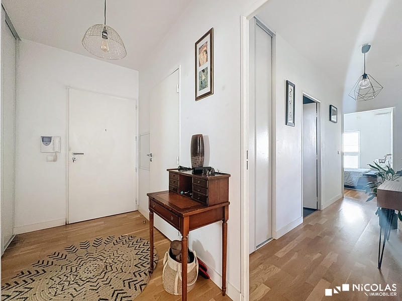 Appartement - 70 m² - 3 pièces