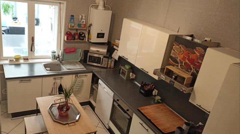 Maison de ville - 80 m² - 5 pièces