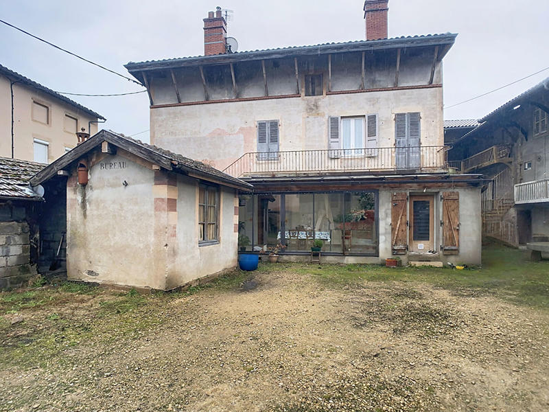 Maison - 210 m² - 10 pièces