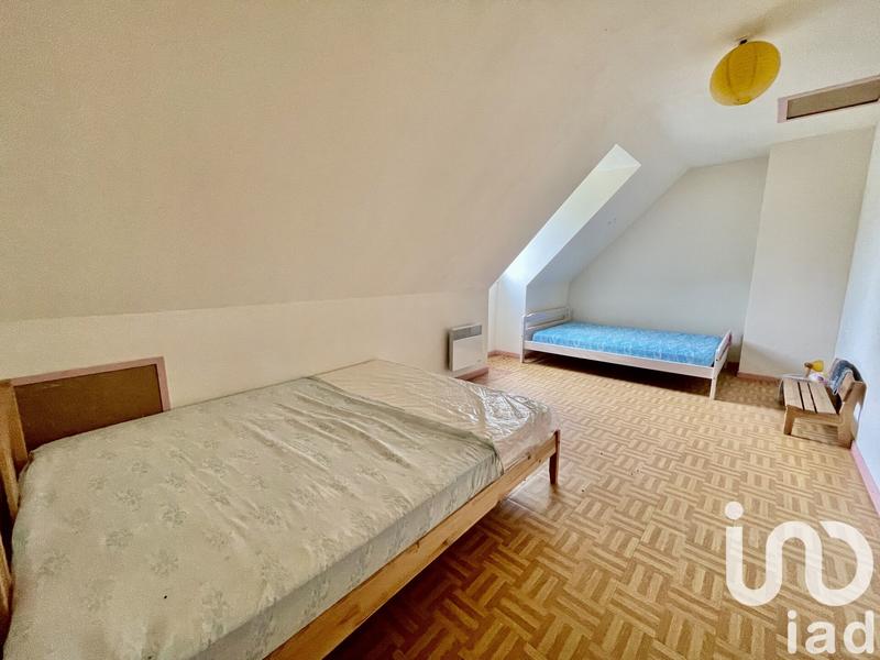 Maison - 143 m² - 7 pièces