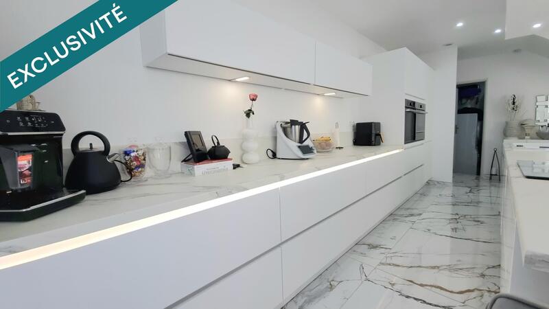 Maison - 150 m² - 5 pièces