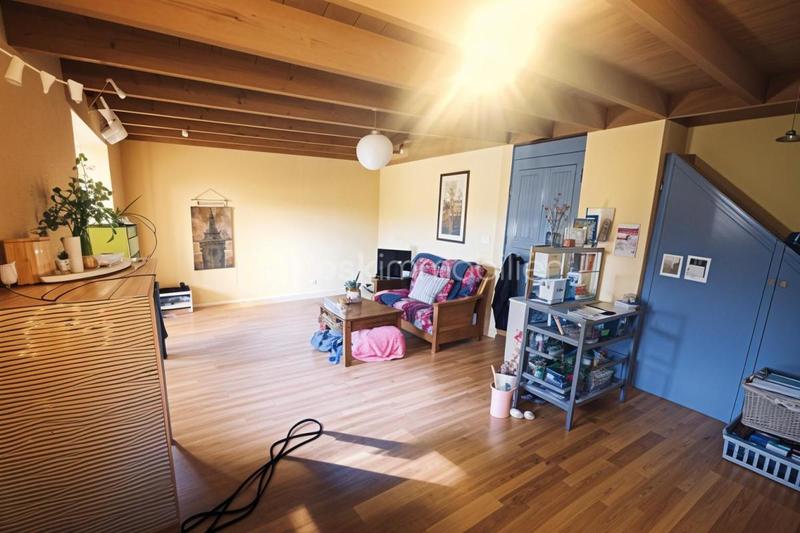 Maison de village - 80 m² - 4 pièces