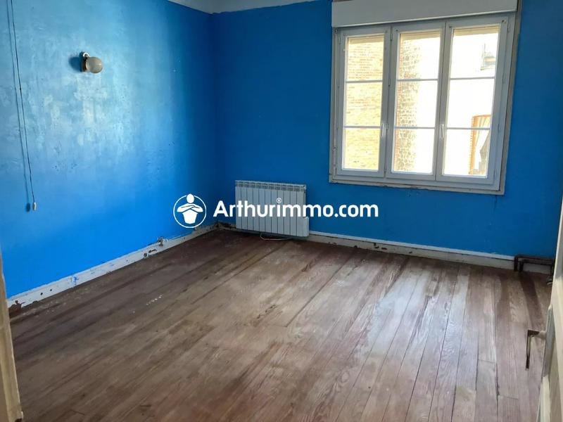 Maison - 253 m² - 8 pièces