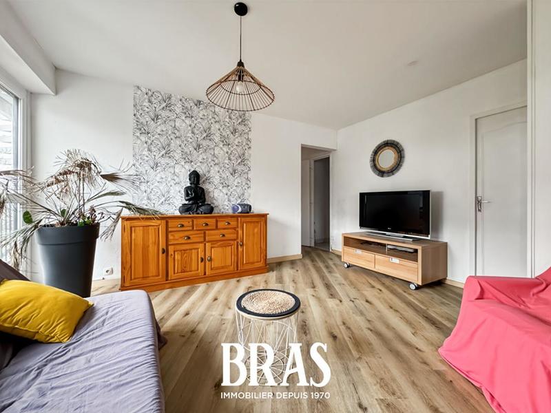 Appartement - 85 m² - 4 pièces