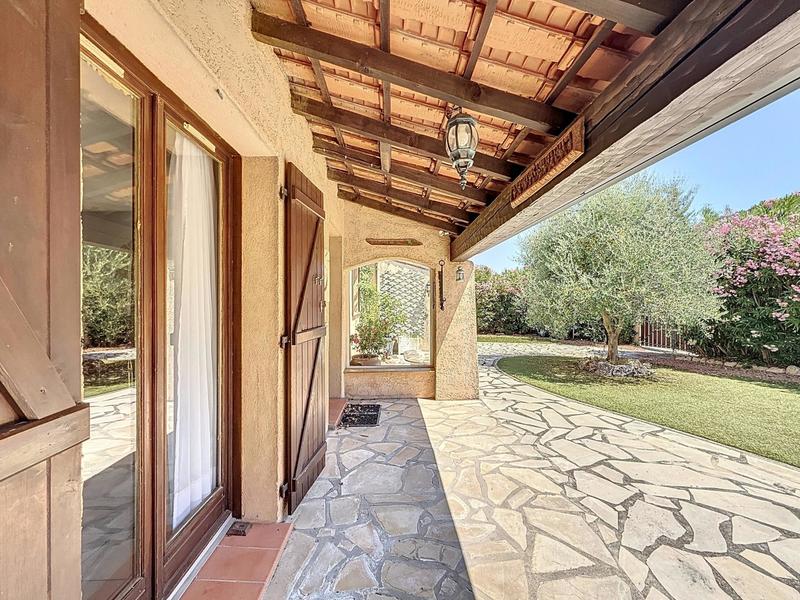 Maison - 89 m² - 4 pièces