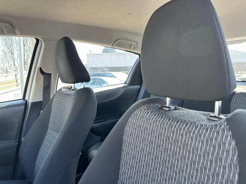 Toyota Yaris III (2) 100 Vvt-I Design 5p