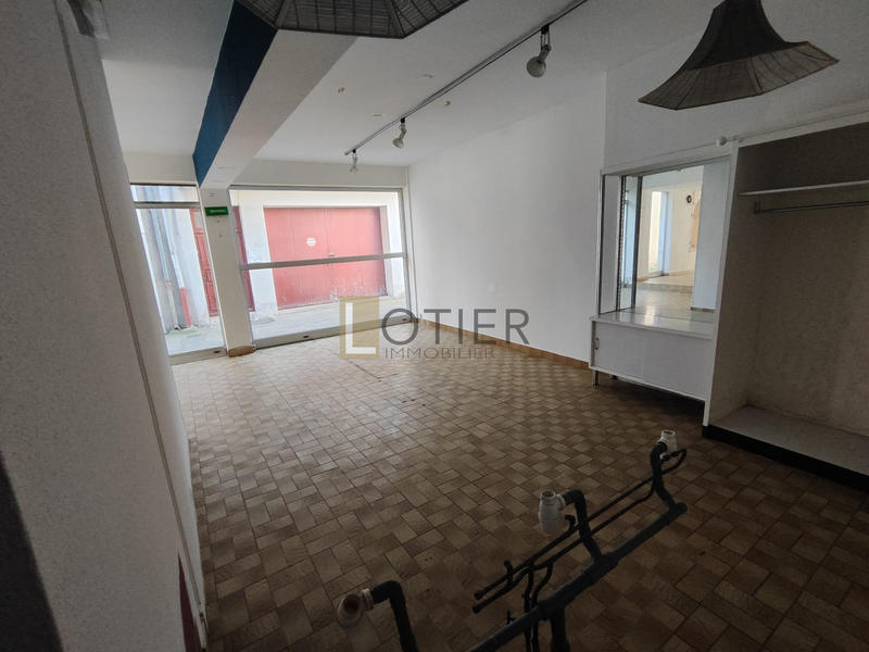 Local commercial - 84 m²