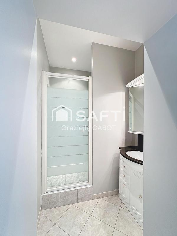 Maison de maîtres - 352 m² - 8 pièces