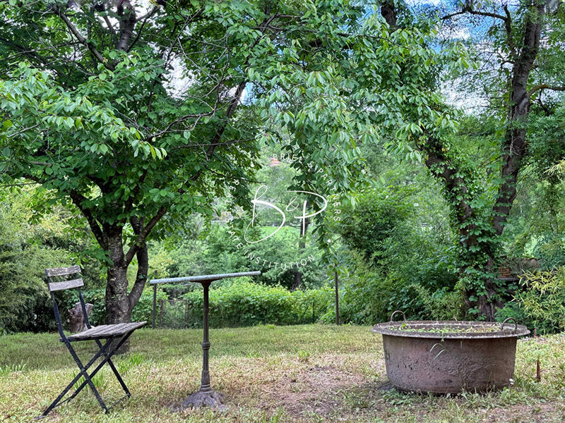 Maison - 187 m² - 4 pièces