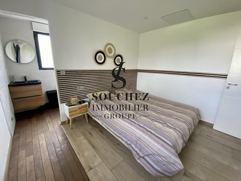 Maison contemporaine - 245 m² - 8 pièces