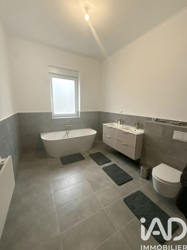 Maison - 150 m² - 6 pièces