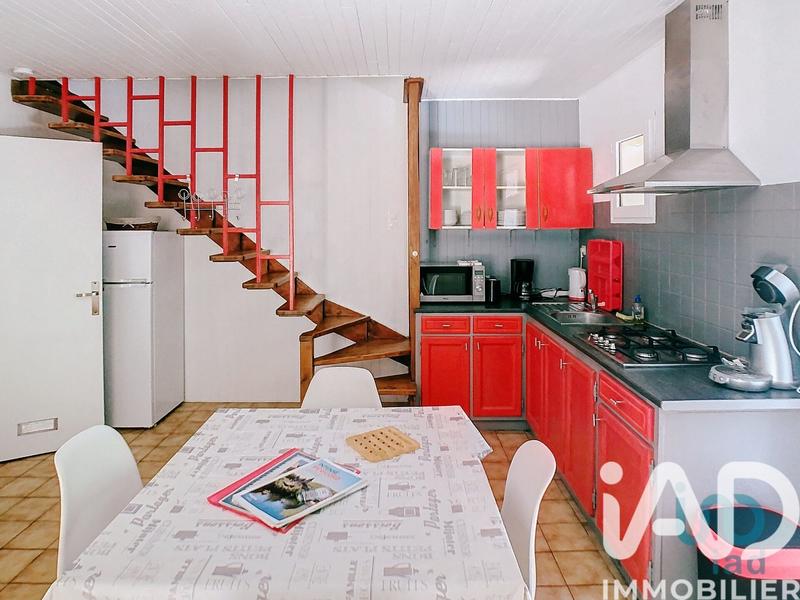 Maison - 325 m² - 14 pièces