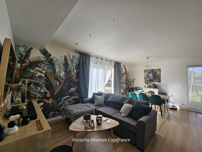 Maison - 94 m² - 4 pièces