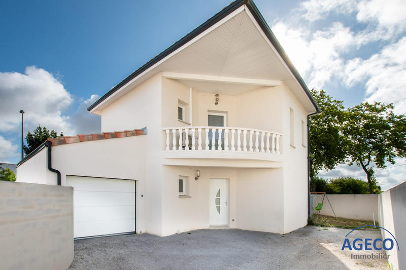 Maison contemporaine - 120 m² - 4 pièces