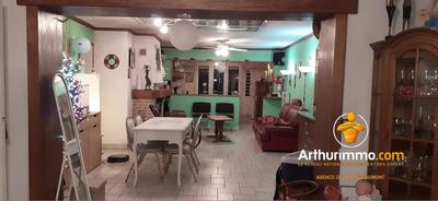 Maison - 150 m² - 8 pièces