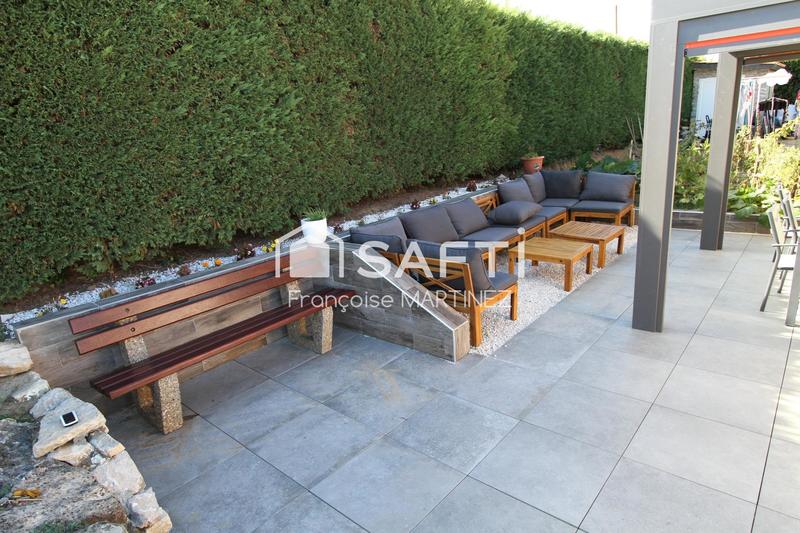 Maison - 145 m² - 7 pièces