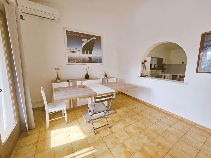 Appartement - 100 m² - 3 pièces