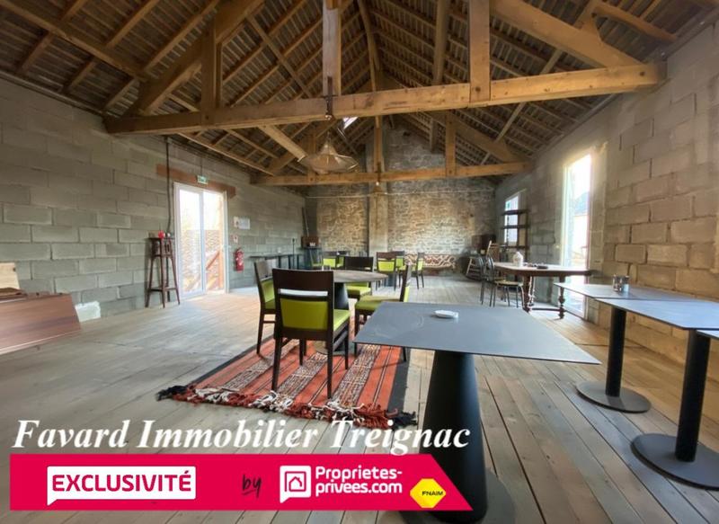 Maison - 330 m² - 8 pièces