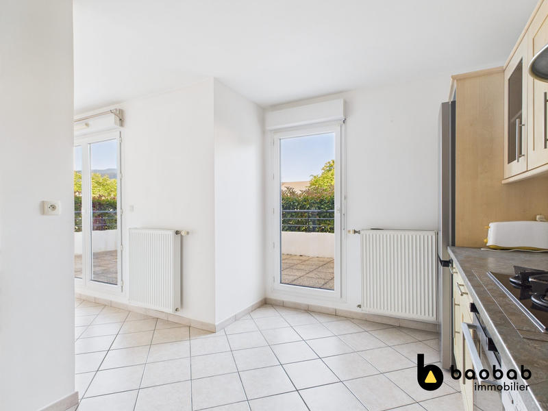 Appartement - 86 m² - 4 pièces