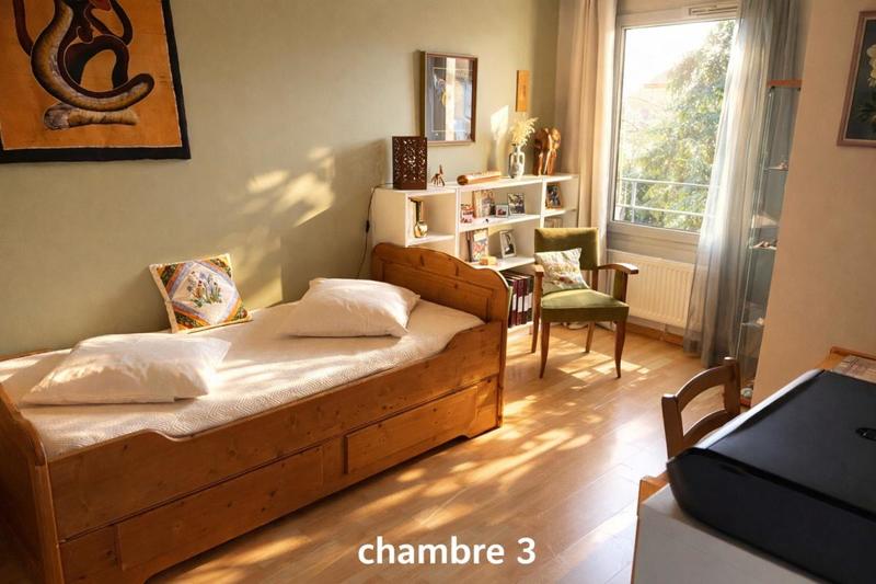 Appartement - 87 m² - 4 pièces