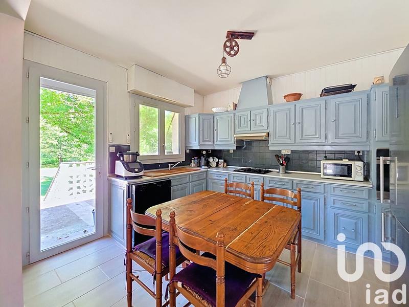 Maison - 174 m² - 5 pièces