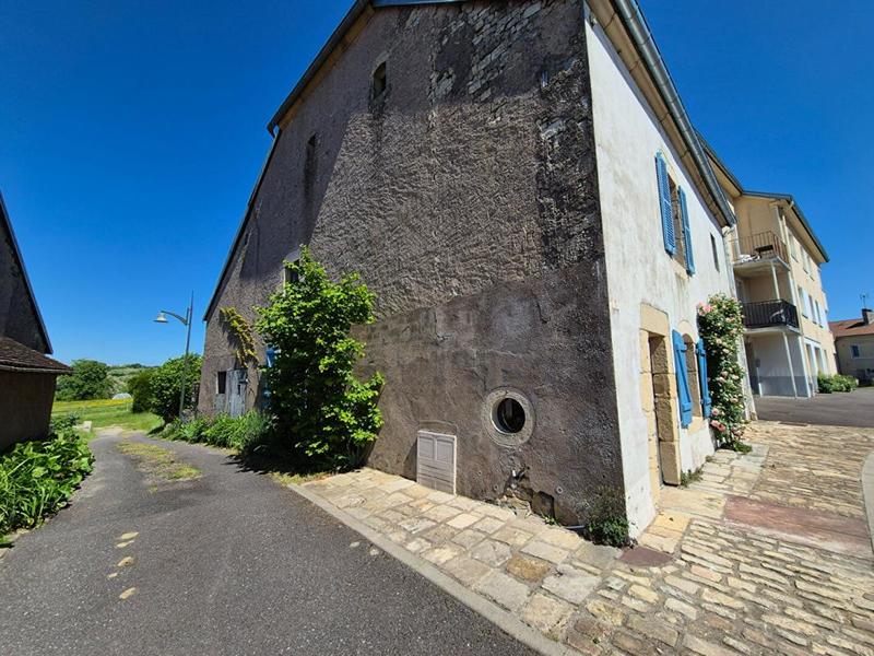 Maison de village - 150 m² - 5 pièces