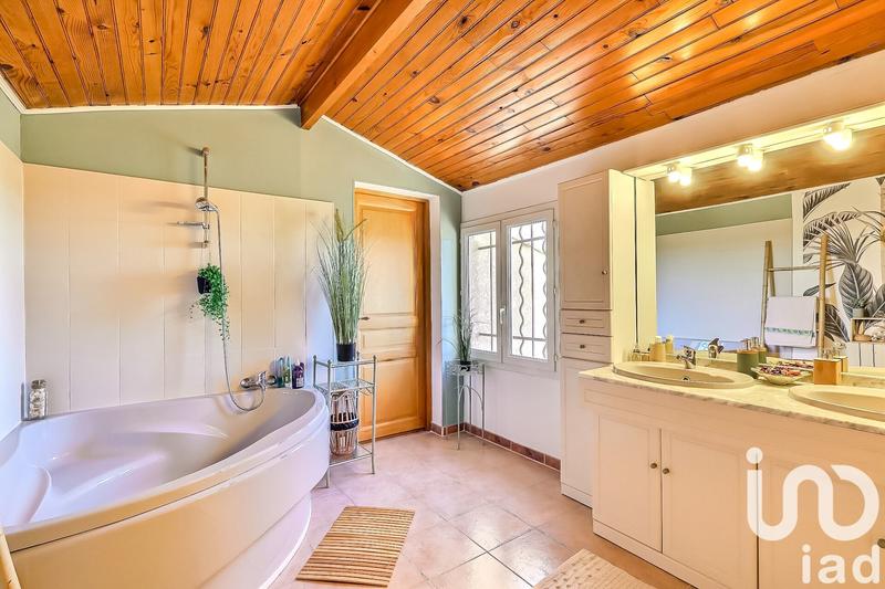 Maison - 175 m² - 6 pièces