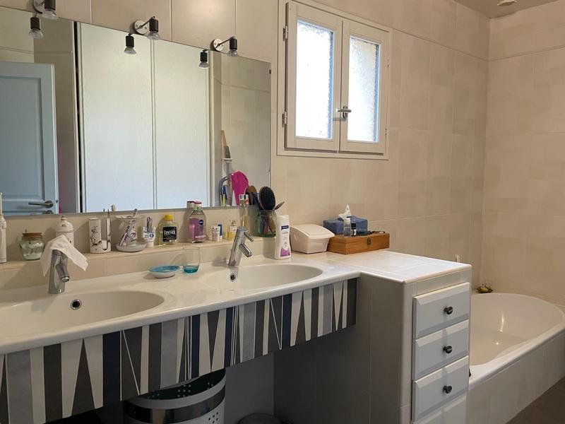 Viager - Maison - 205 m² - 7 pièces