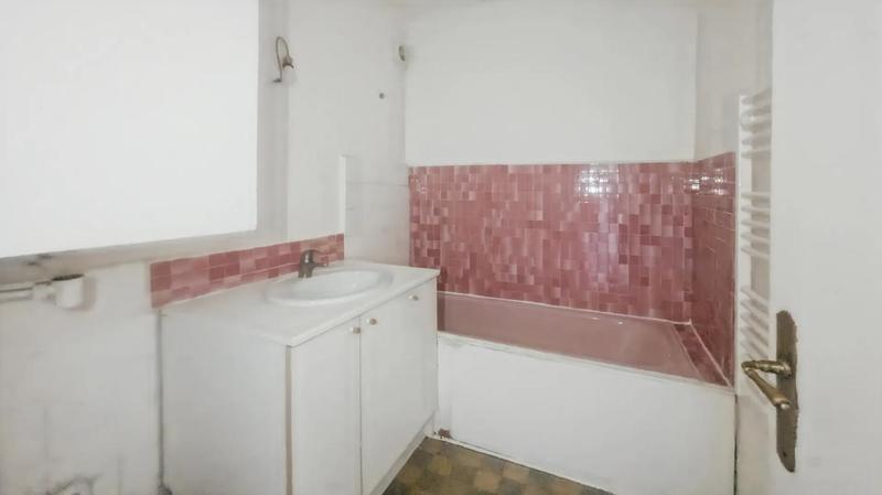 Appartement - 75 m² - 4 pièces