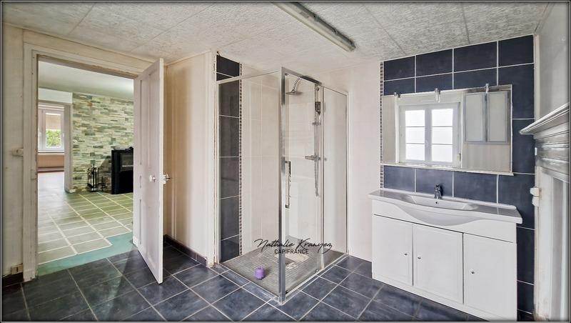 Maison - 218 m² - 7 pièces