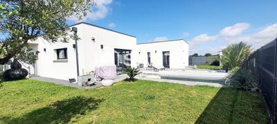 Maison - 128 m² - 4 pièces