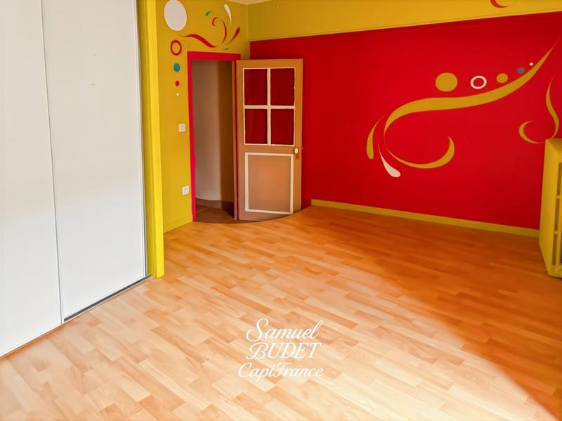 Maison - 138 m² - 5 pièces