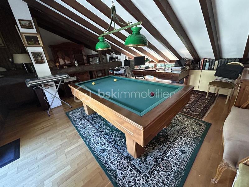 Maison en pierre - 230 m² - 8 pièces