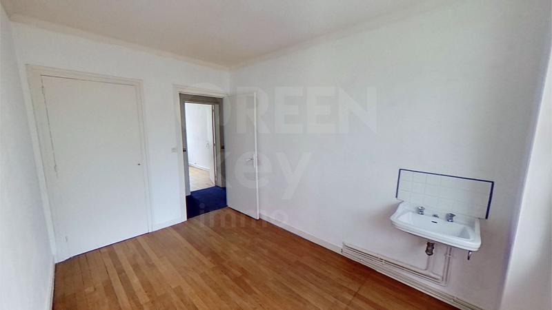 Appartement - 97 m² - 5 pièces