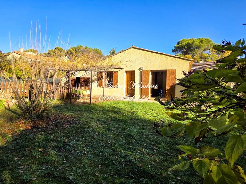 Maison - 92 m² - 4 pièces