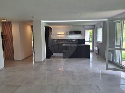 Appartement - 86 m² - 3 pièces