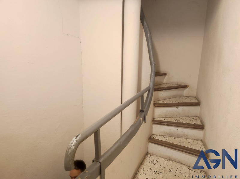 Immeuble - 259 m² - 15 pièces