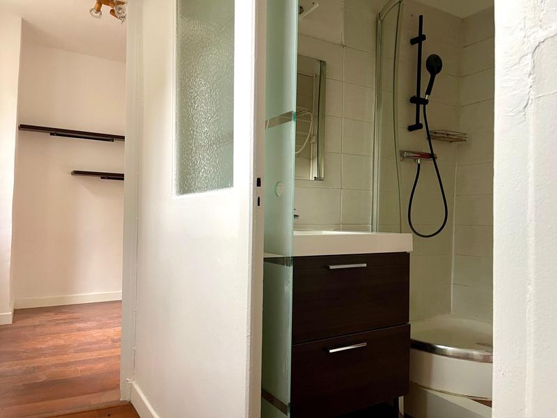 Appartement - 60 m² - 2 pièces