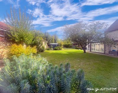 Maison ancienne - 250 m² - 8 pièces