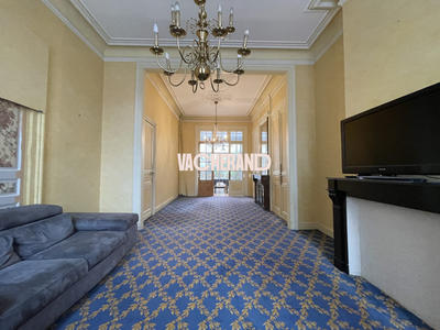 Maison - 140 m² - 7 pièces