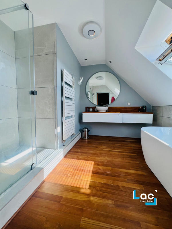 Maison - 150 m² - 6 pièces