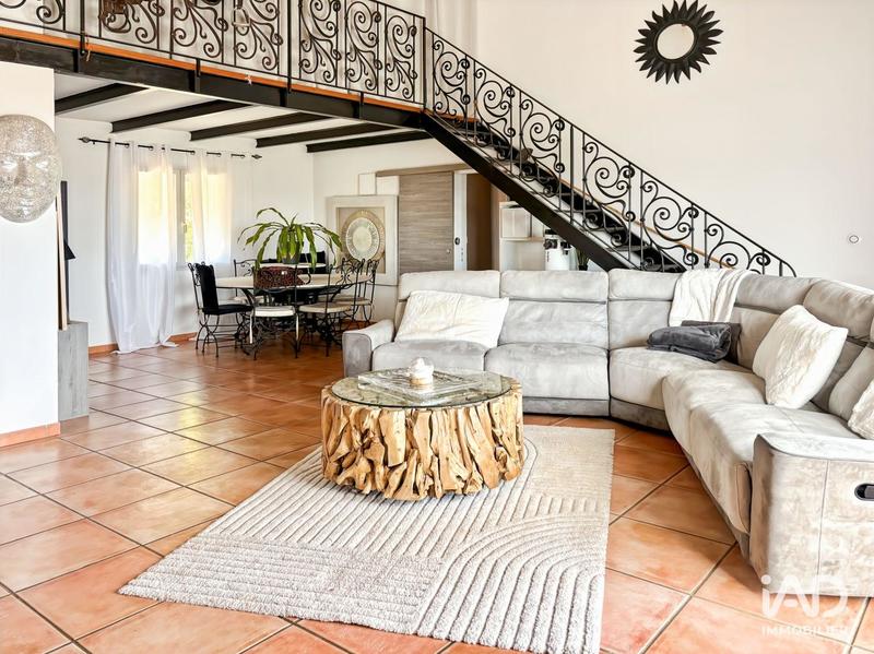 Maison - 184 m² - 5 pièces