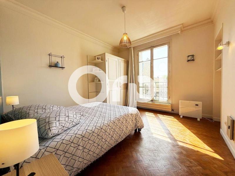 Duplex - 266 m² - 11 pièces